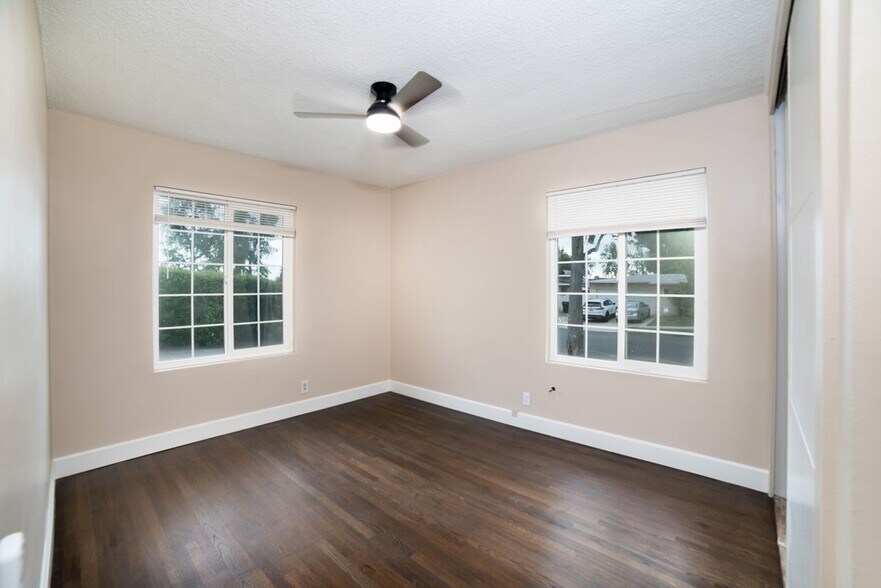 Building Photo - 2958 Gramercy St