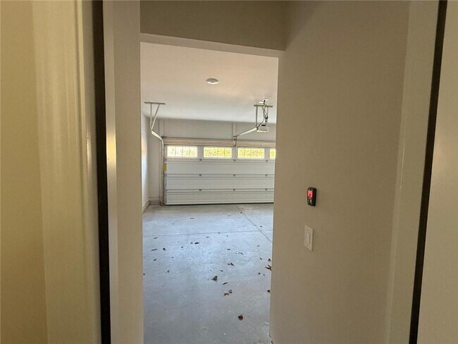 Building Photo - 189 Vly Oak Dr