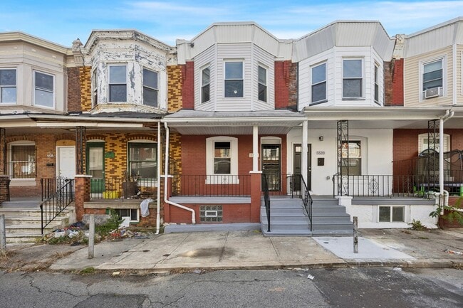 Building Photo - 5518 Pemberton St