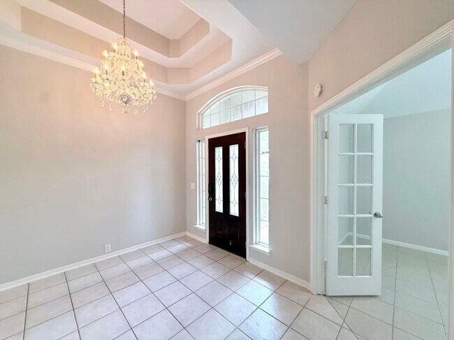 Building Photo - 9006 Sundown Dr