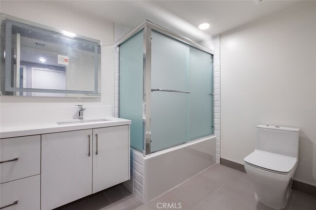 Building Photo - 2225 Mira Vista Ave