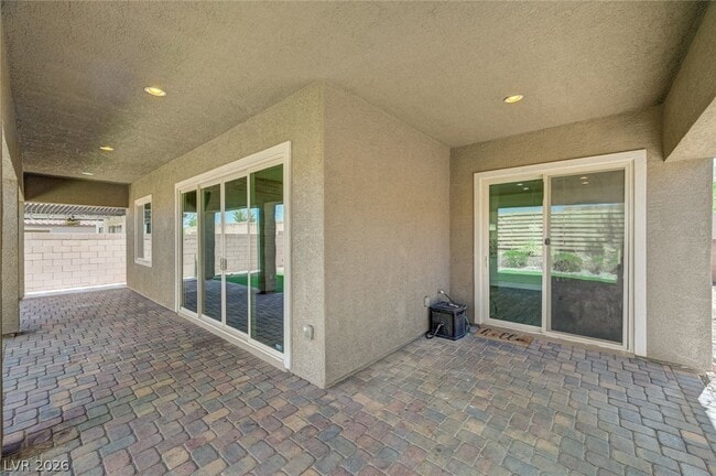 Building Photo - 8197 Riley Love St