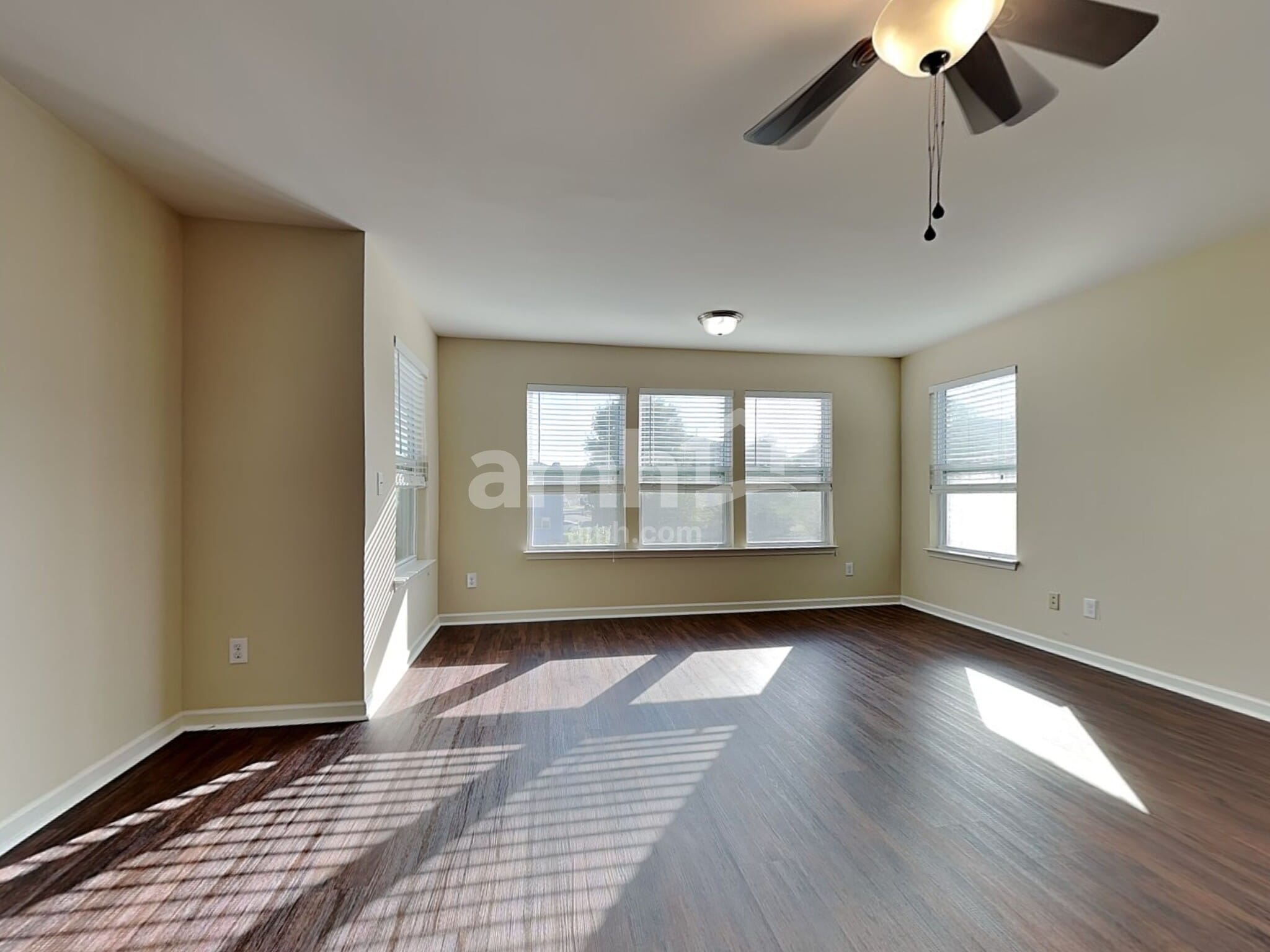 Building Photo - 4311 Hampstead Heath Dr