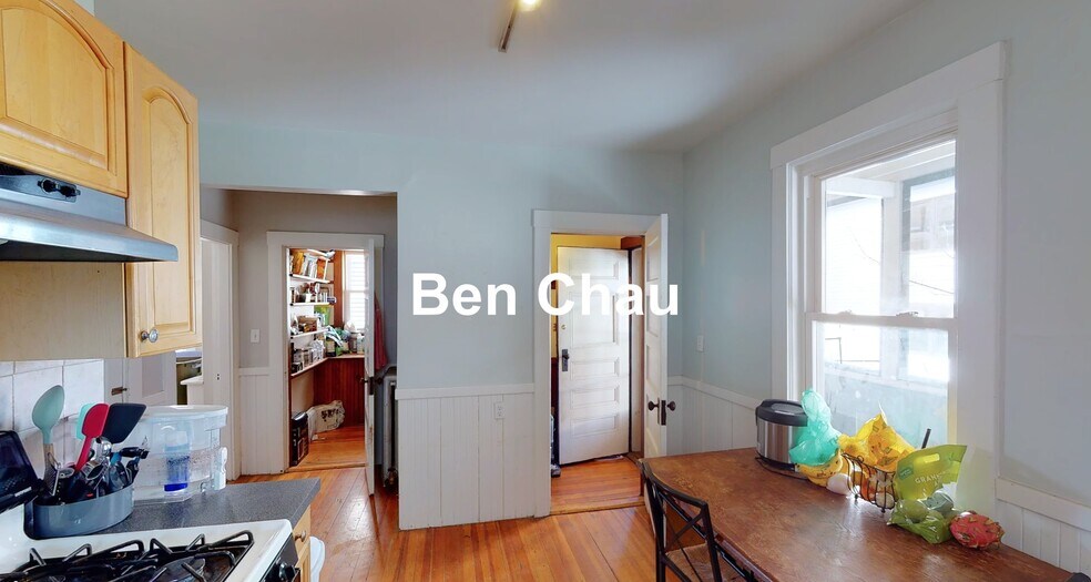 Building Photo - 243 Summer St