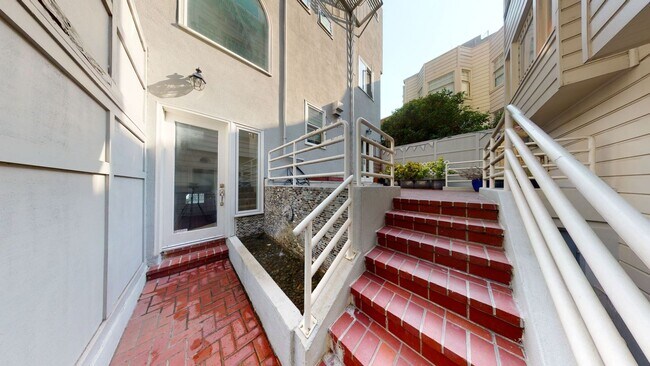 Building Photo - 29-29 Pleasant St