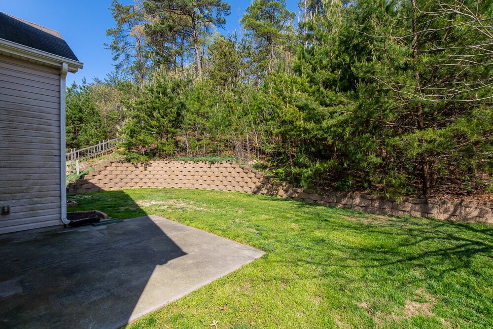 Building Photo - 16047 Long Talon Way