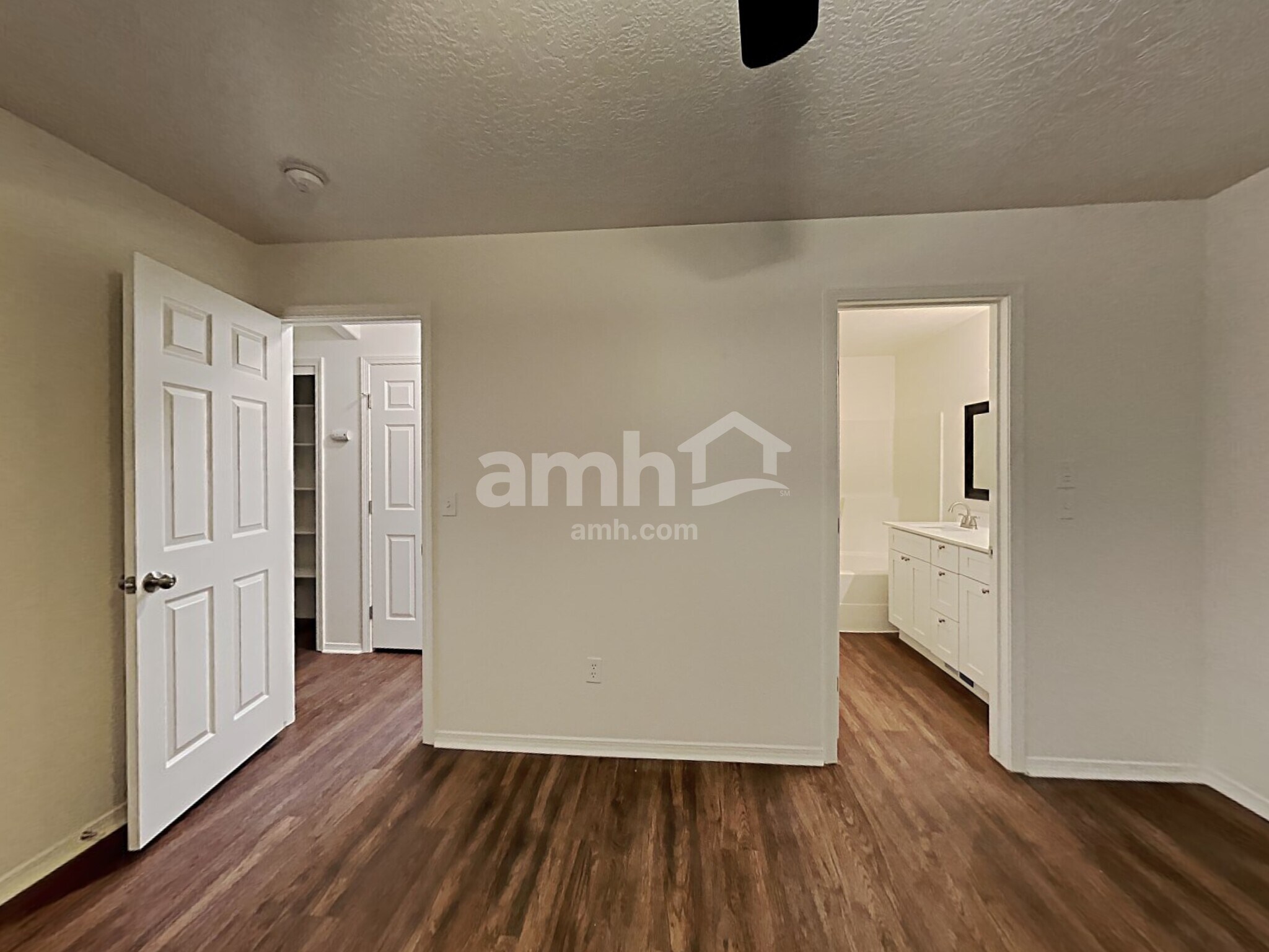 Building Photo - 19879 Alleghenny Way