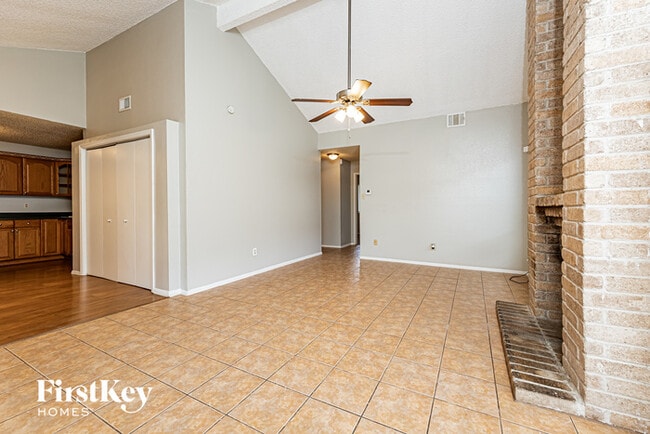 Building Photo - 23614 Pebworth Pl