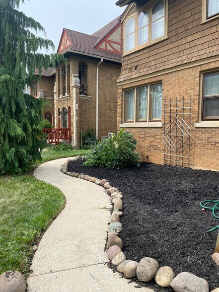 Building Photo - 2853 N Sherman Blvd