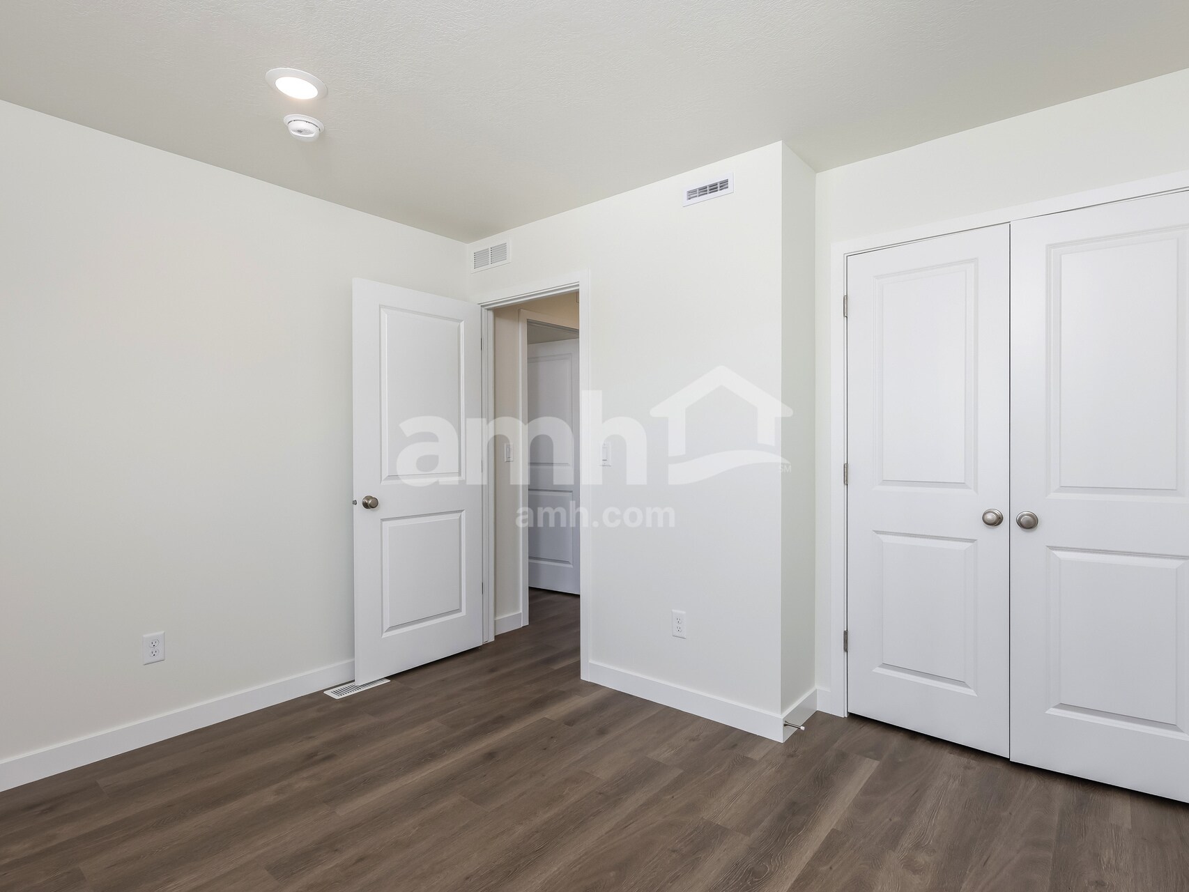Building Photo - 1242 S Brixton Avenue