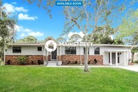 Building Photo - 1198 S Golf Lake Dr