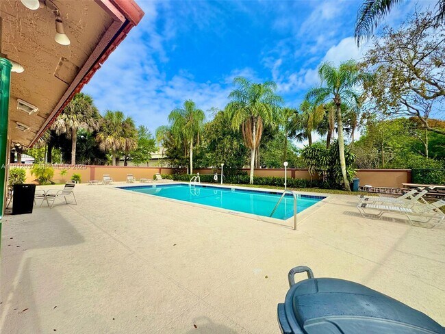 Building Photo - 8632 NW 34th Pl