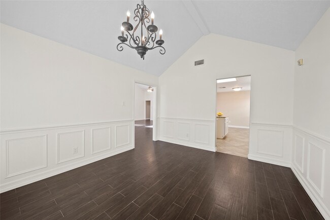 Building Photo - 14115 Cascade Falls Dr