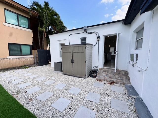 Building Photo - 4783 NW Flagler Terrace