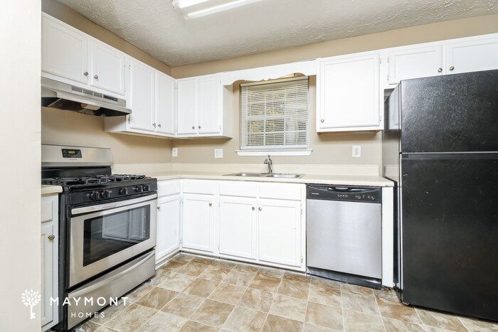 Building Photo - 2640 Trail Creek Cir