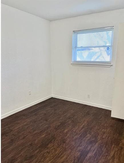 Building Photo - 1104 N Gale Ave