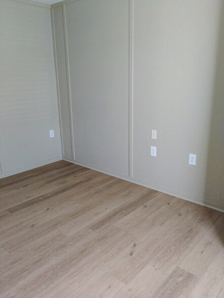Building Photo - 5510 Lavey Ln
