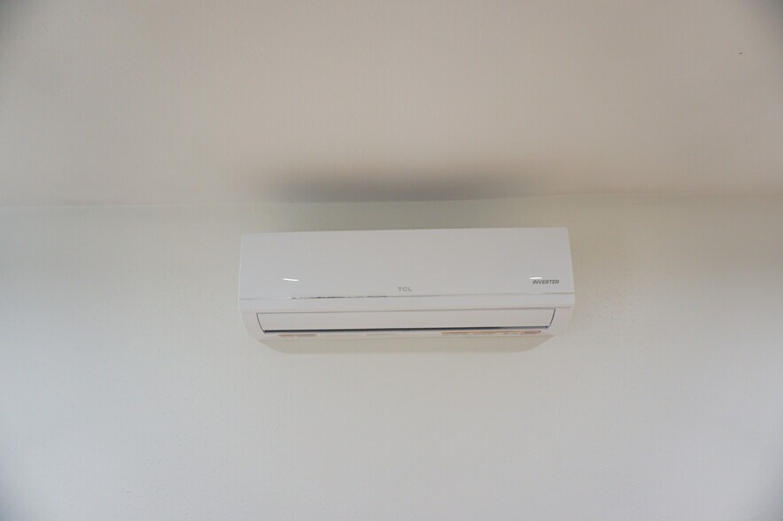 Building Photo - 3948 Pennsylvania Ave