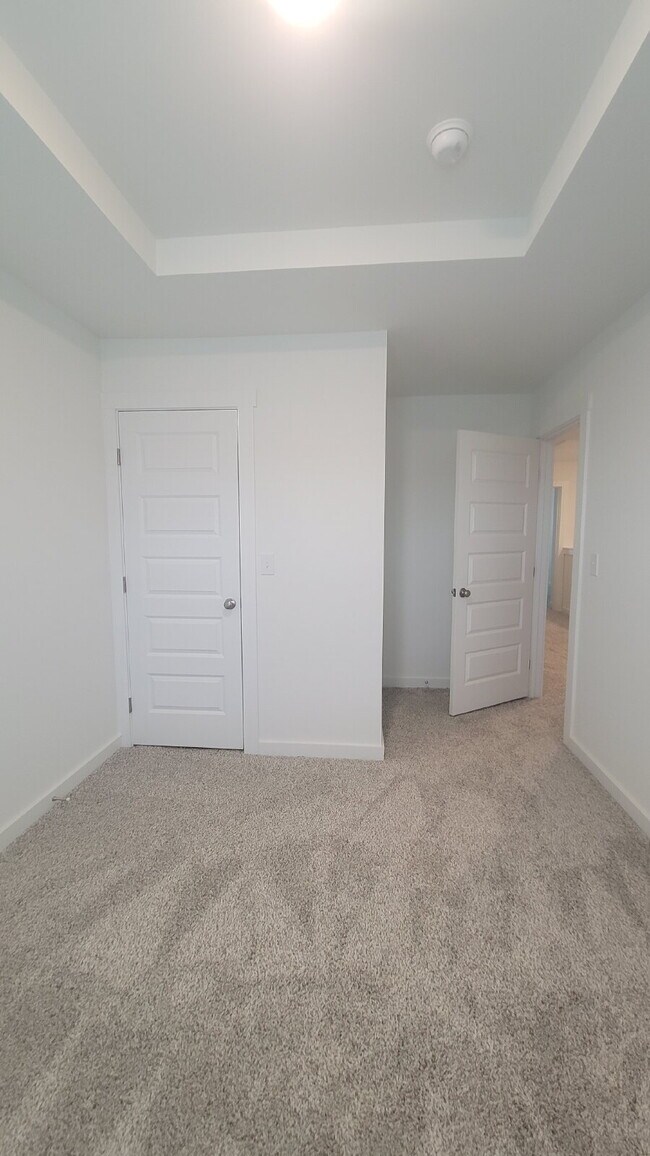 Building Photo - $500 off one month!!! NEW HOME!!!  Section 8 Accepted!!!  "Discover Your Dream Home: Spacious 3-B...