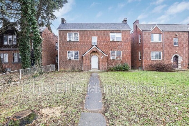 Building Photo - 987 Lilley Ave