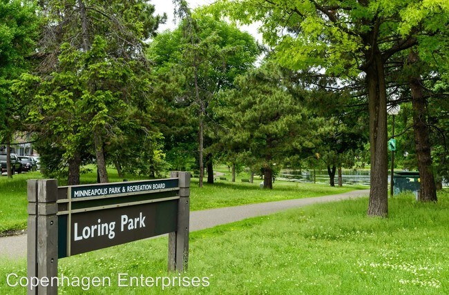 Building Photo - 22 Oak Grove St