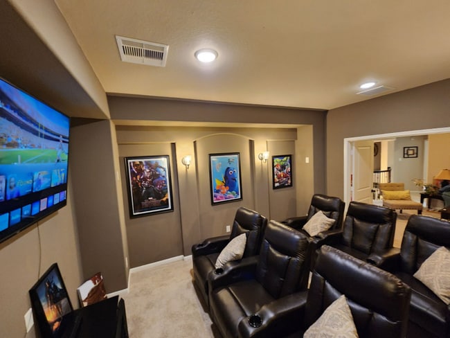 Building Photo - 9707 Lauren Briar Ln