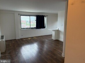 Building Photo - 1601 18th St NW