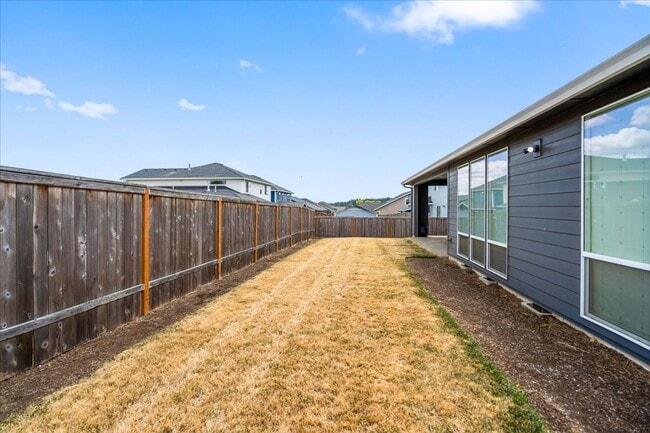 Building Photo - 3Bed/2 Bathroom Beautiful New Construction...