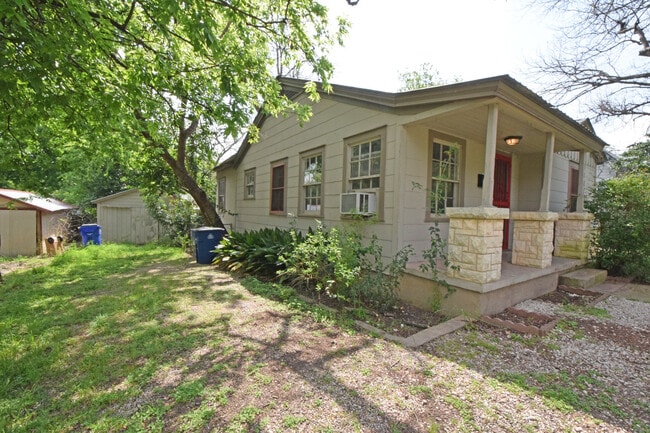 Building Photo - Cherrywood Charmer! 2/1 Avail for August!