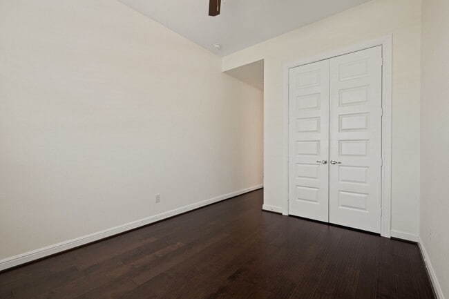 Building Photo - 4055 Woodland Meadow Dr