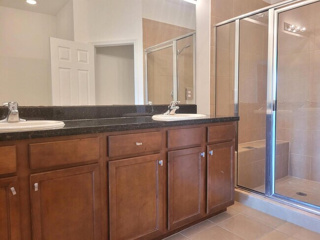 Building Photo - $3,400MONTHLY;2578 SW 119TH WAY MIRAMAR, F...