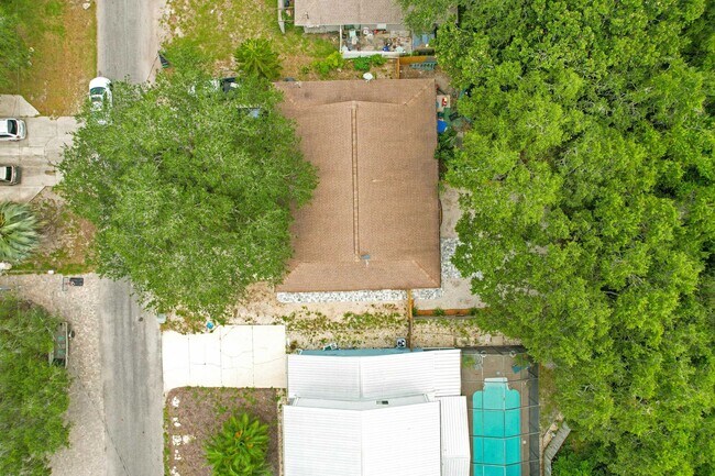 Building Photo - 19 Atlantic Oaks Cir