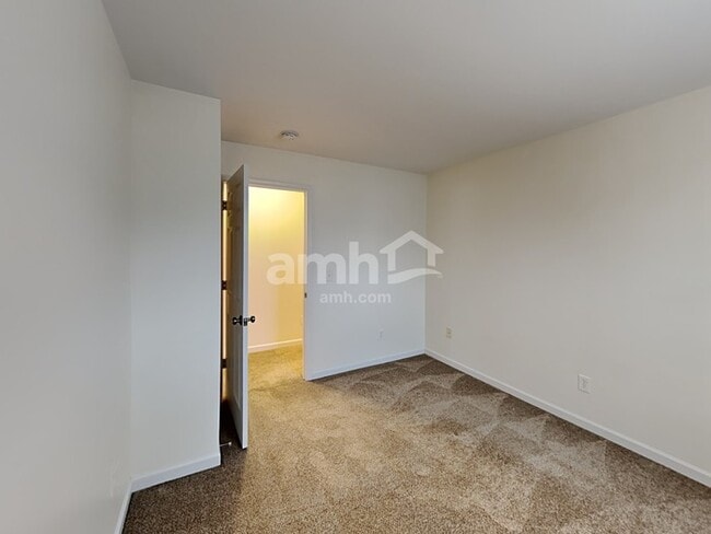 Building Photo - 1461 Timber Ridge Cir