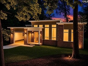 Building Photo - 2405 Barhamville Rd