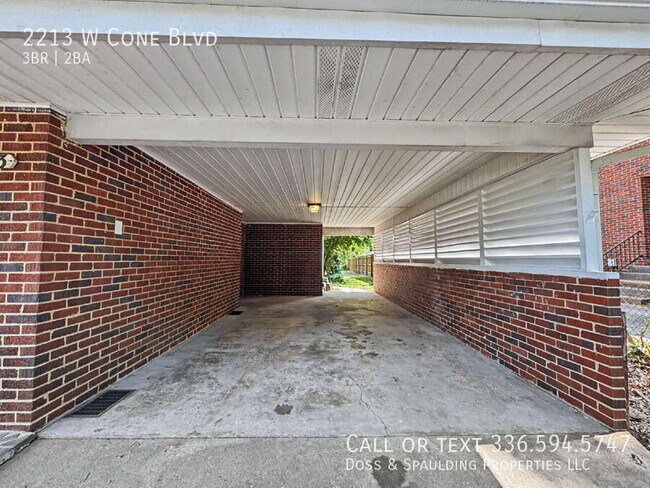 Building Photo - 2213 W Cone Blvd
