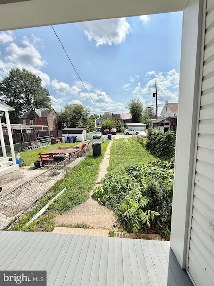 Building Photo - 314 Beech St