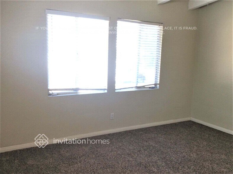 Building Photo - 7715 Bluebell Ave