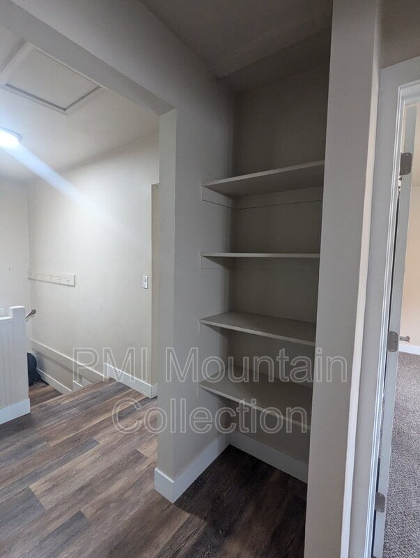 Building Photo - 249 S 400 E
