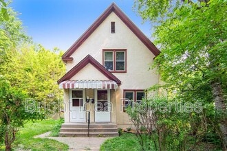 Building Photo - 83 Winona St E