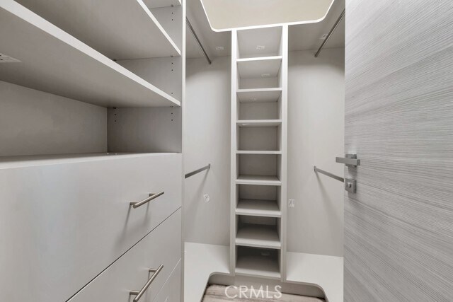 Building Photo - 19653 Valdez Dr