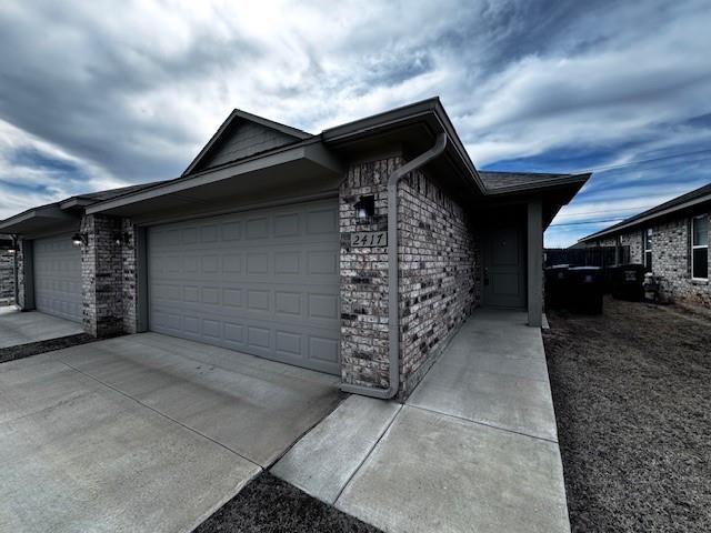 Building Photo - 2417 Northcreek Ln