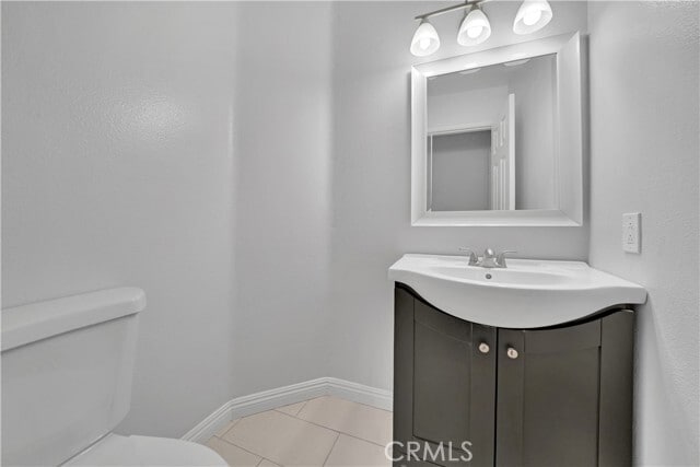 Building Photo - 2565 Calle Benavente