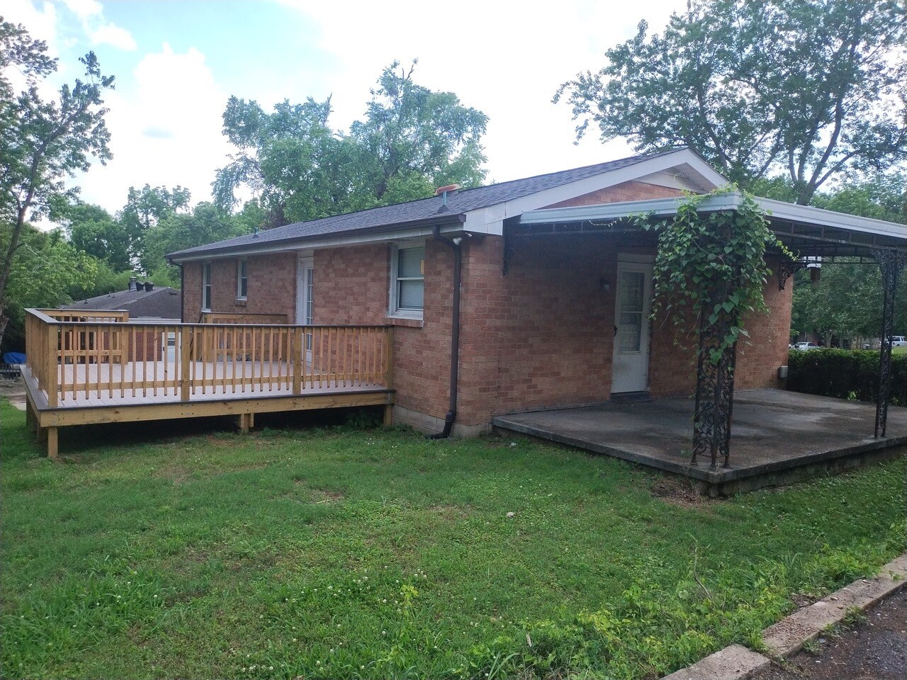 Side of house - 244 Sterling Rd