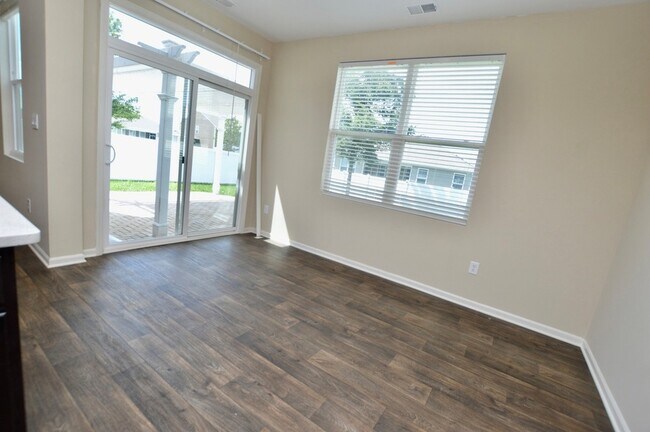 Building Photo - 6816 Cobble Spgs Ln