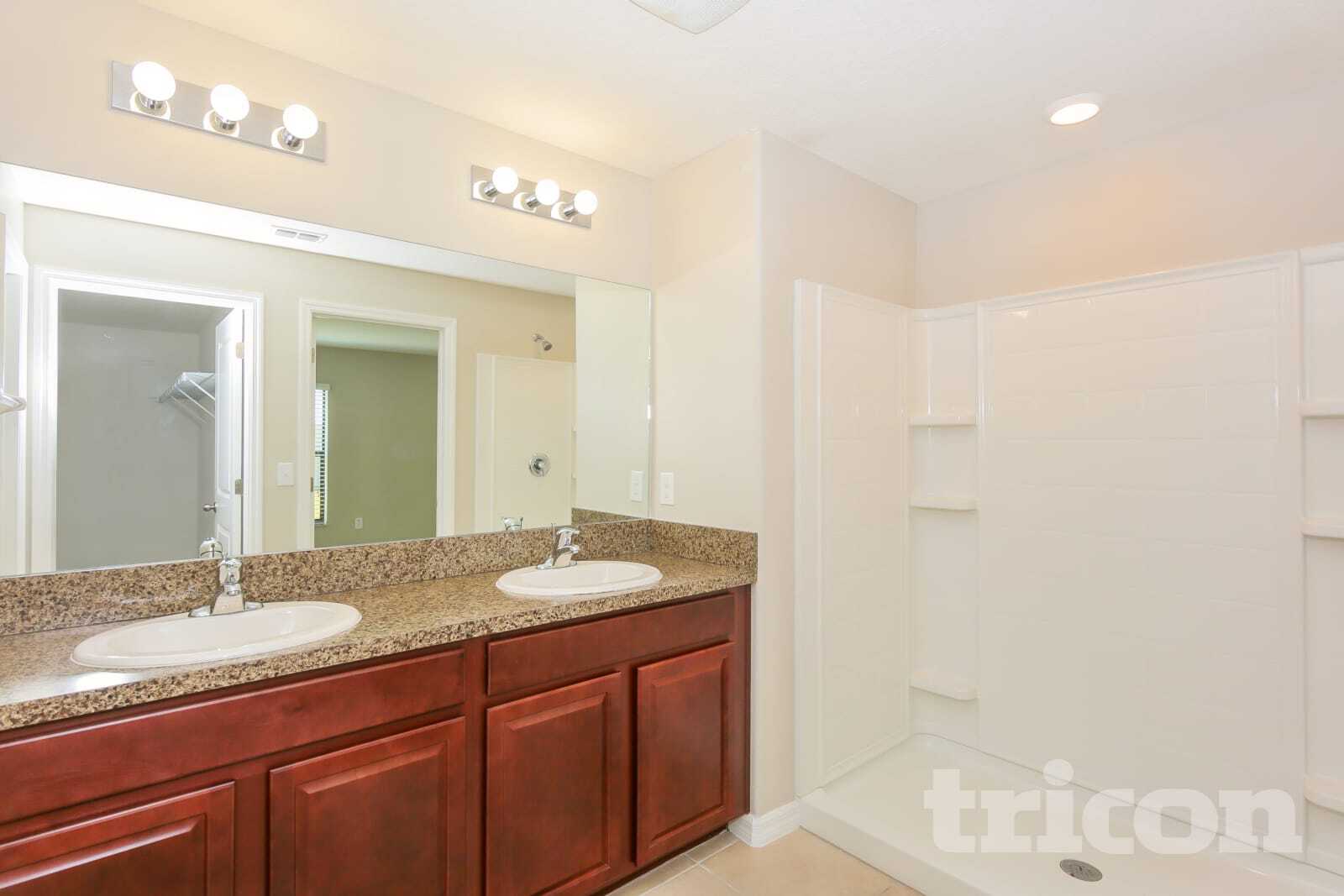 Building Photo - 9654 Sage Creek Dr