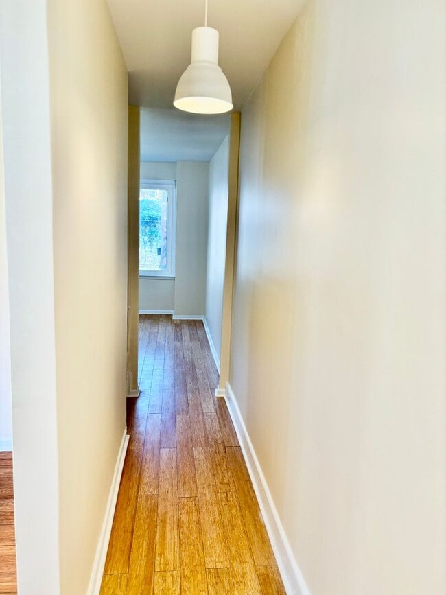 Building Photo - Single family house for rent in Jersey City