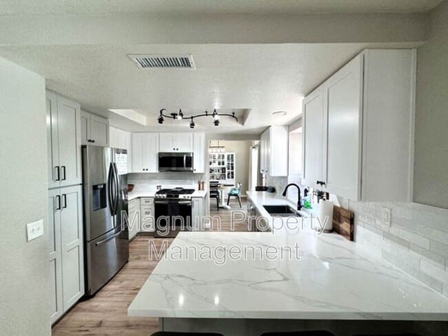 Building Photo - 25211 Corte Sombrero