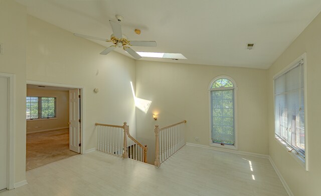 Building Photo - 3121 Lake Ave