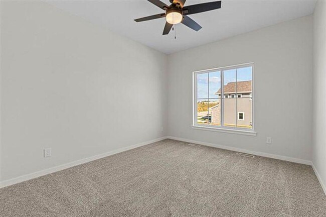 Building Photo - 2896 Eastridge Ter