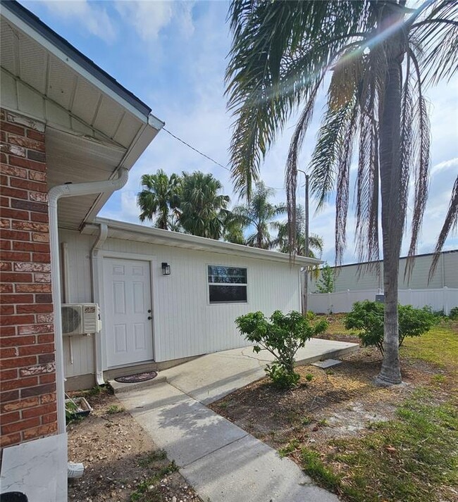 Primary Photo - 4415 Galloway Ln